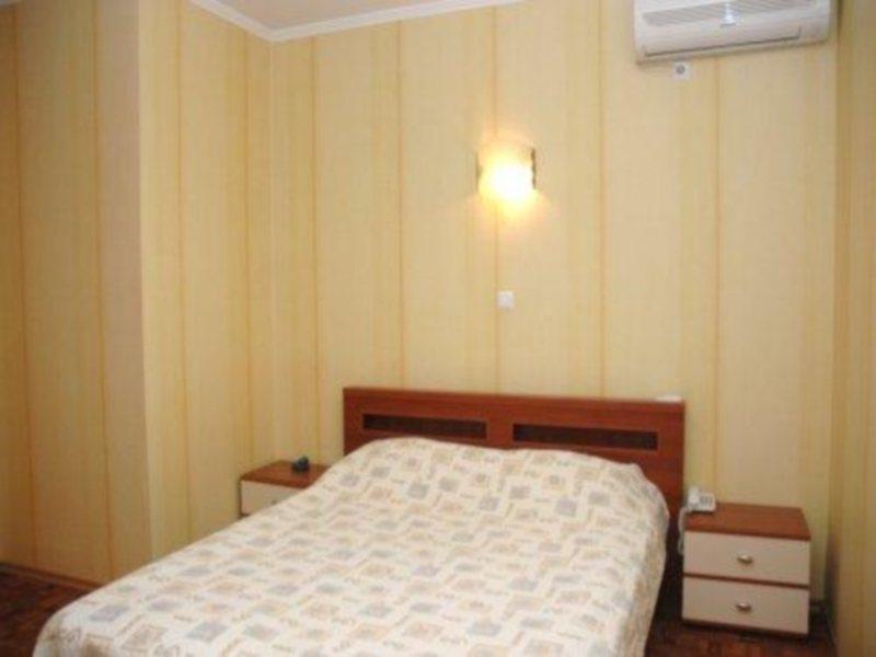 Fortuna Hotel Chisinau Exterior foto